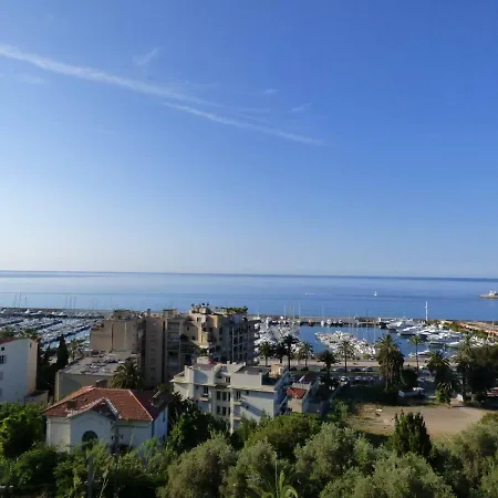 Reve En Bleu Apartman *